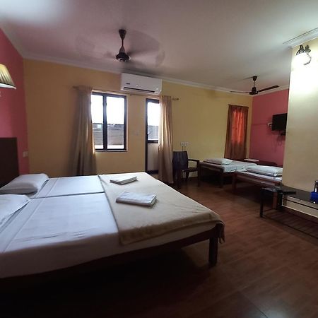 Hotel Srinivas Kochi Exteriér fotografie