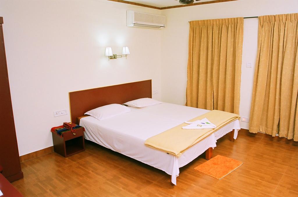 Hotel Srinivas Kochi Pokoj fotografie